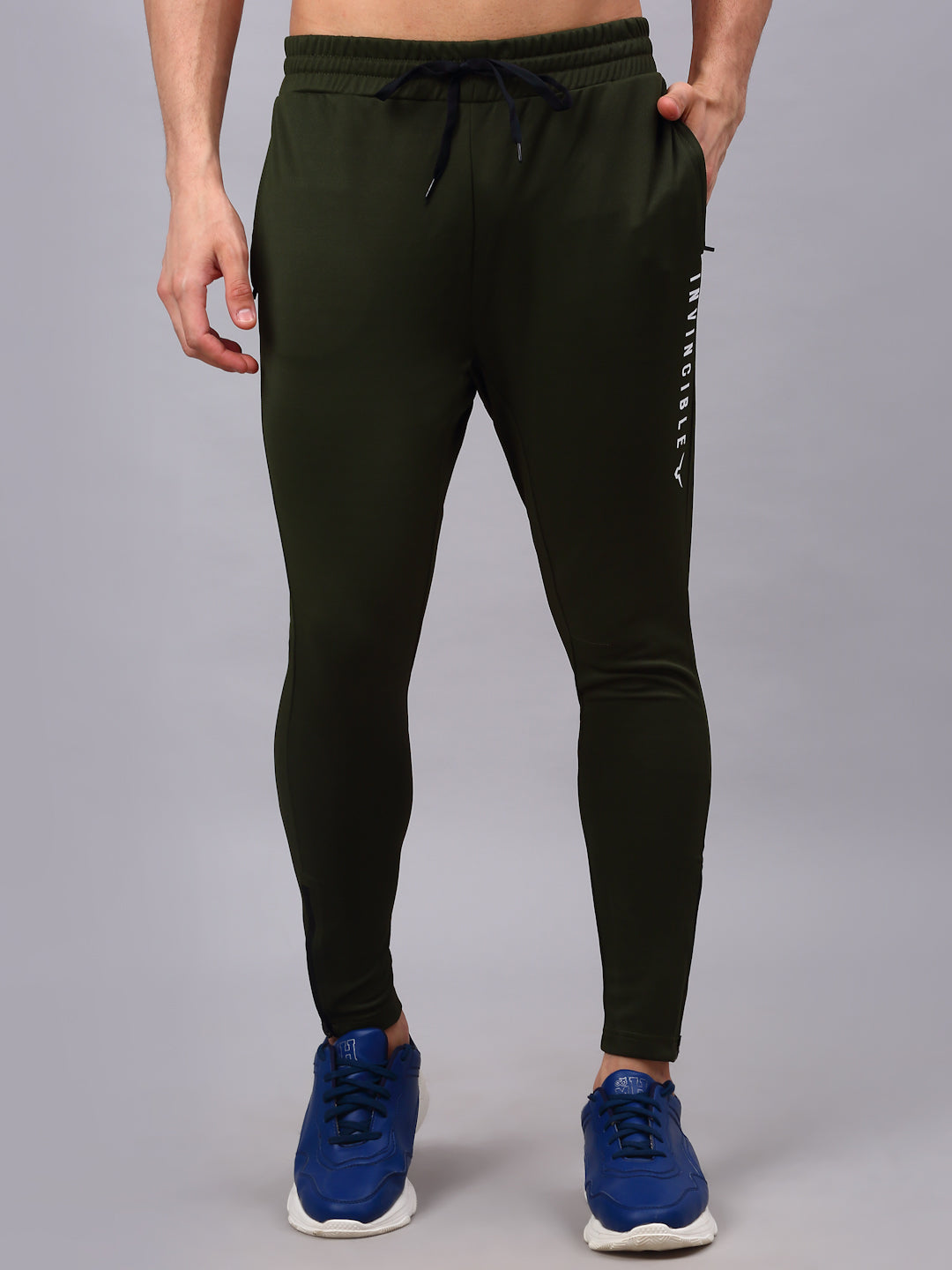 Buy online Black Solid Full Length Track Pant from Sports Wear for Men by  Starfox for ₹449 at 65% off | 2024 Limeroad.com